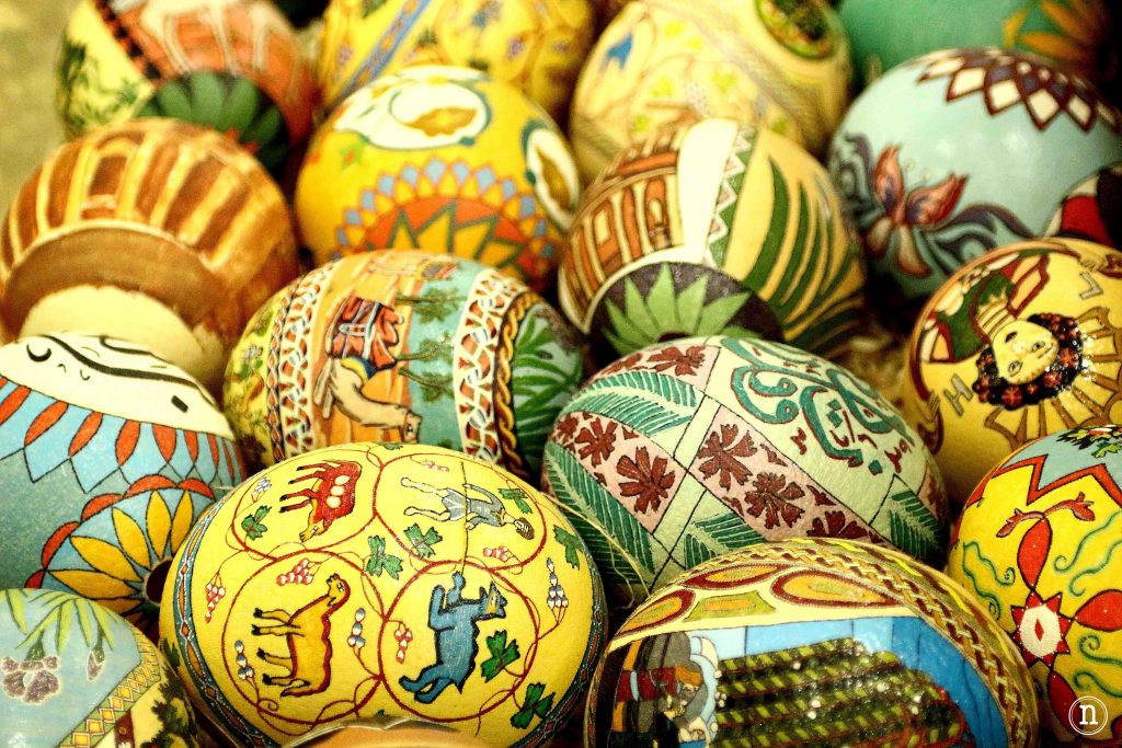 huevos decorados