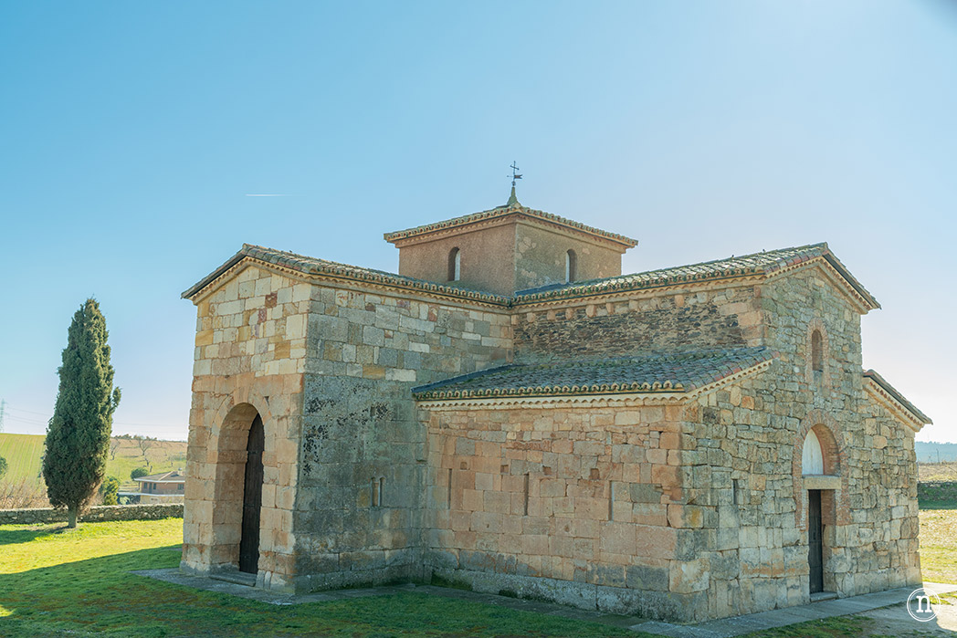 Castillo de Alba de Aliste, Zamora Iglesia de San Pedro de la Nave
