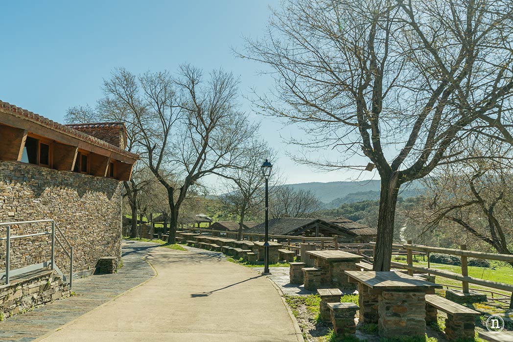 Parque Nacional de Monfragüe, castillo, buitres y Salto del Gitano