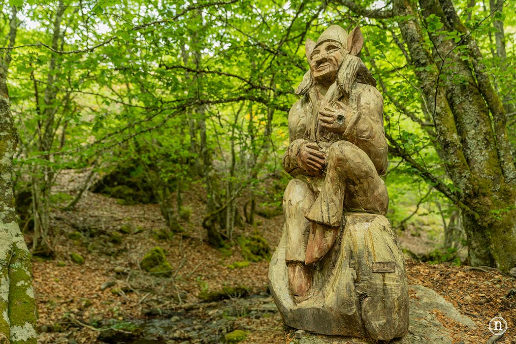 Bosque Encantado de Carande, Senda de la Mitología Leonesa