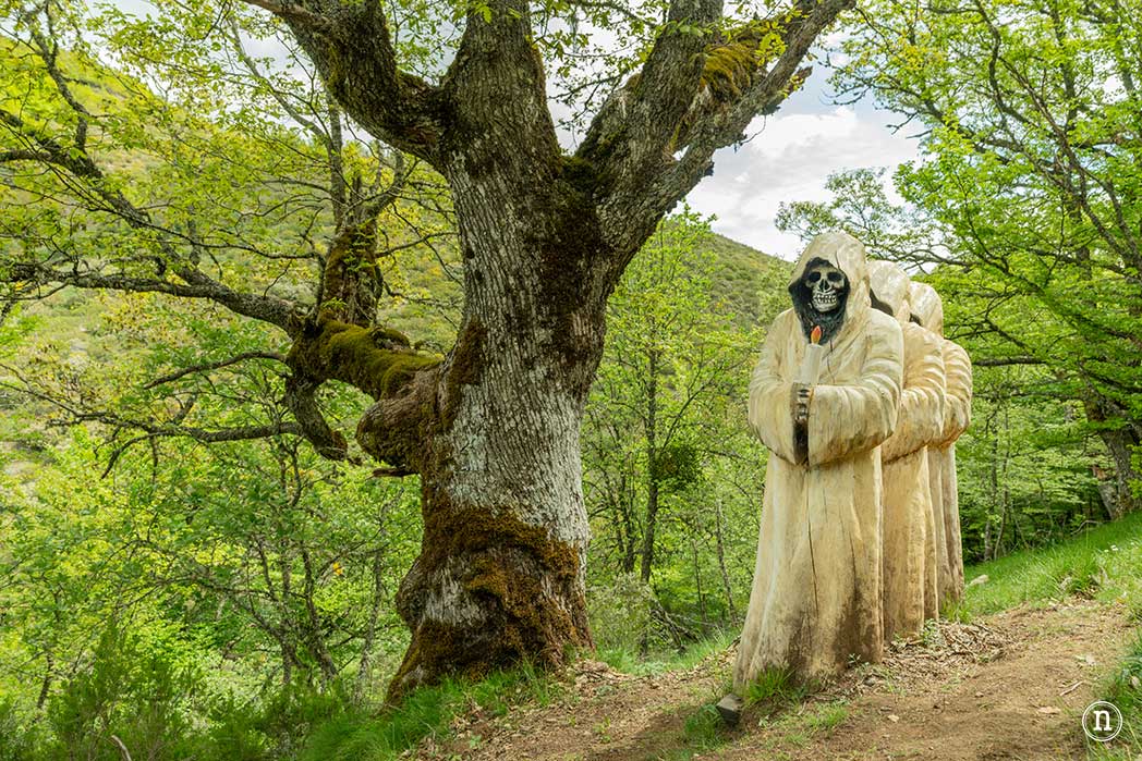 Bosque Encantado de Carande, Senda de la Mitología Leonesa