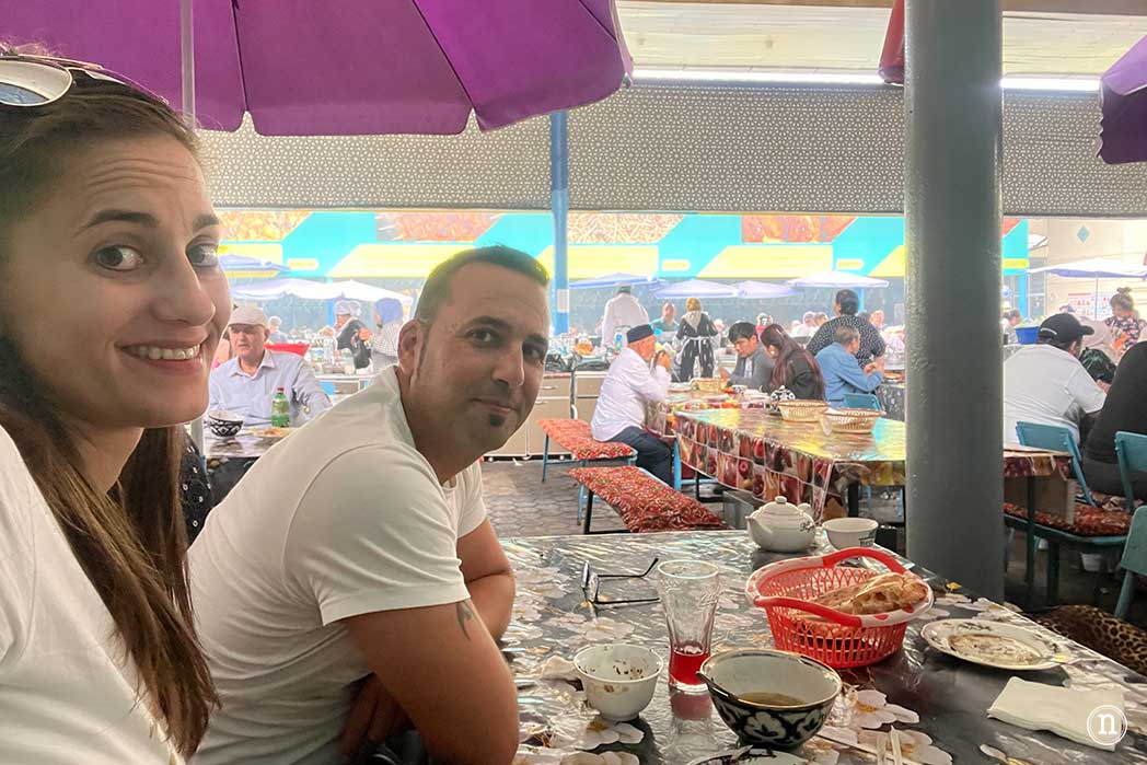 comer en Uzbekistán Chorsu bazaar