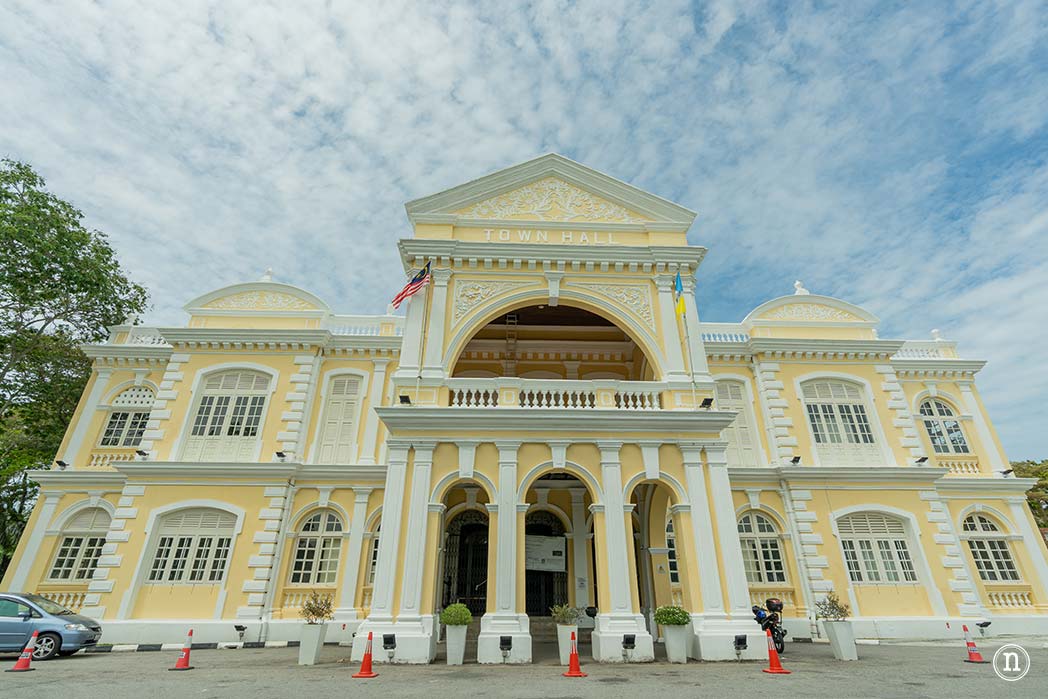 El café en Malasia es mucho más que una bebida; es una parte integral de la cultura y la vida social del país, con una variedad de estilos y sabores para disfrutar.