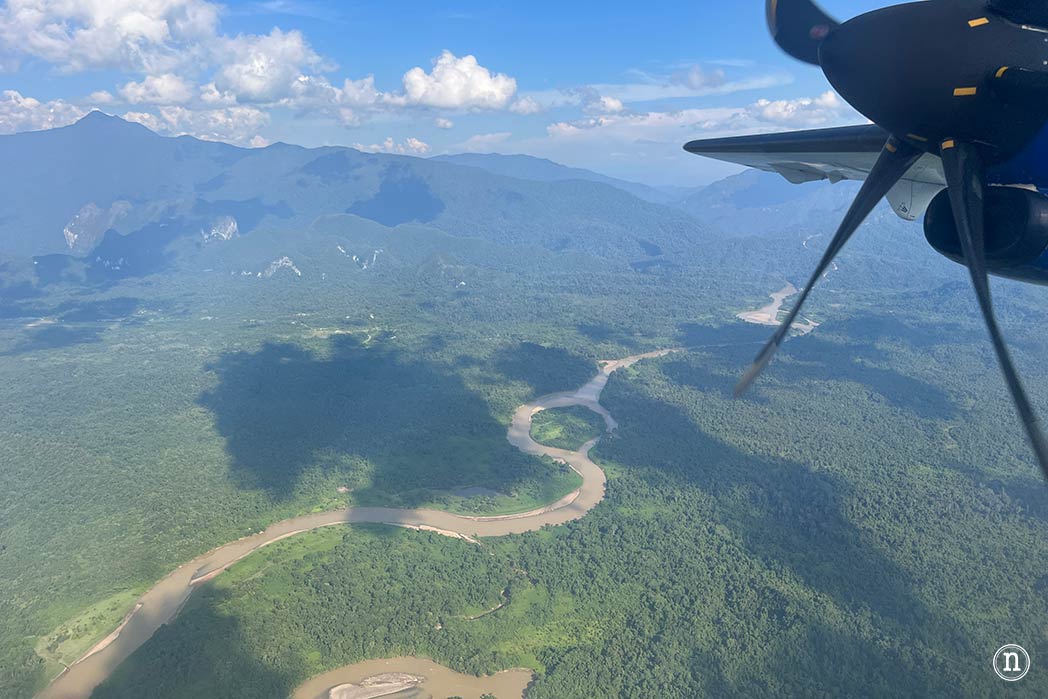 Deer & Lang Cave y éxodo de murciélagos en el P. N. de Mulu