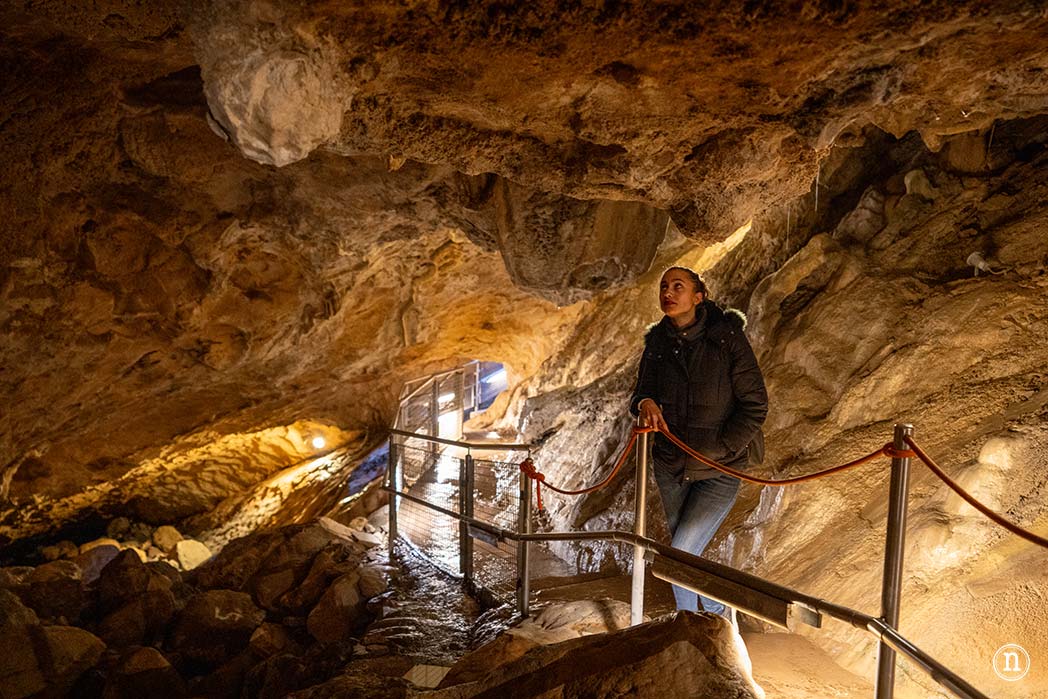 Cueva de las Güixas, Huesca hogar de brujas y murciélagos
