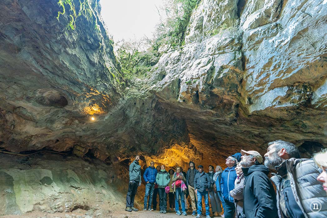Cueva de las Güixas, Huesca hogar de brujas y murciélagos 