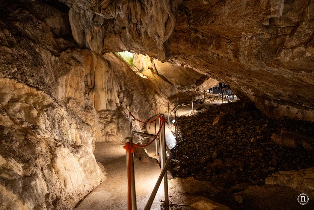 Cueva de las Güixas, Huesca hogar de brujas y murciélagos