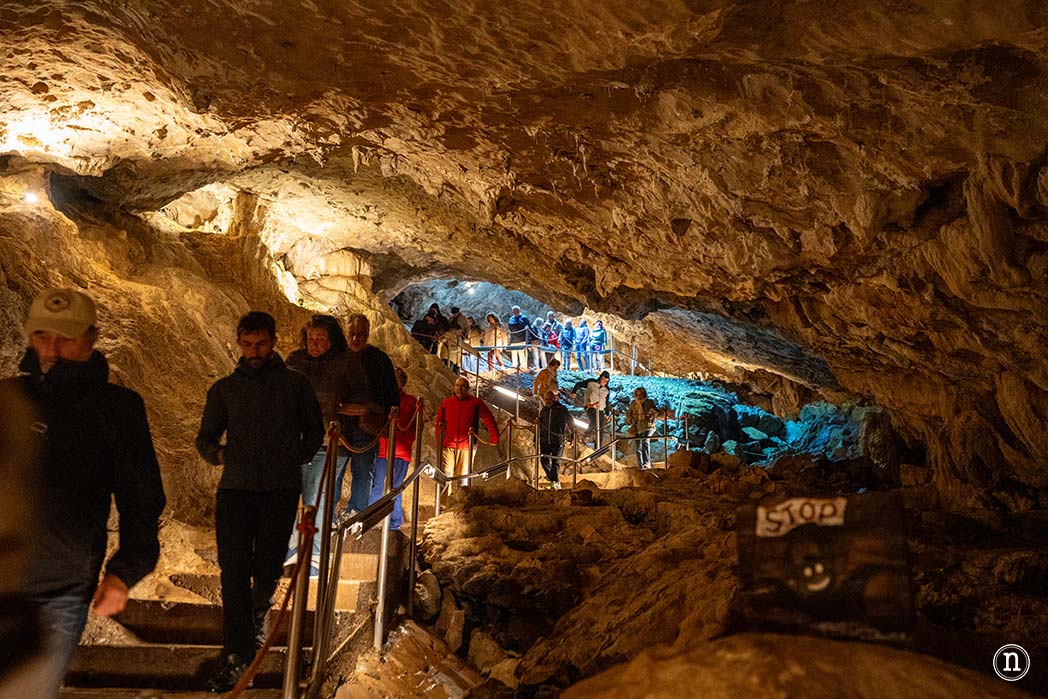 Cueva de las Güixas, Huesca hogar de brujas y murciélagos