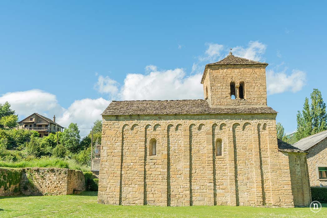 Santa Cruz de la Serós y Monasterio de San Juan de la Peña