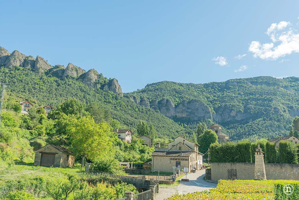 Santa Cruz de la Serós y Monasterio de San Juan de la Peña 4