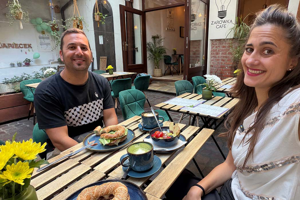 Comer en Cracovia bien y barato los mejores restaurantes Żarówka Cafe