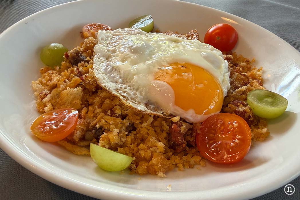 Dónde comer en Jaca y qué probar de la gastronomía de Huesca migas a la pastora