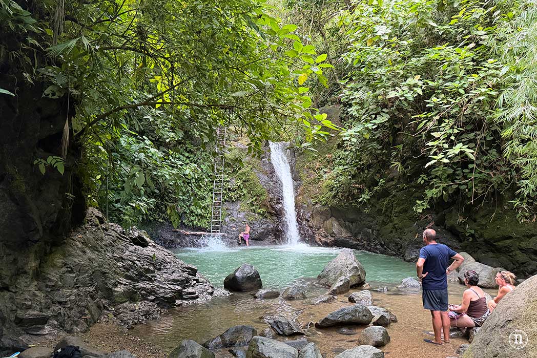 Catarata de Uvita la cascada de Costa Rica con tobogán natural